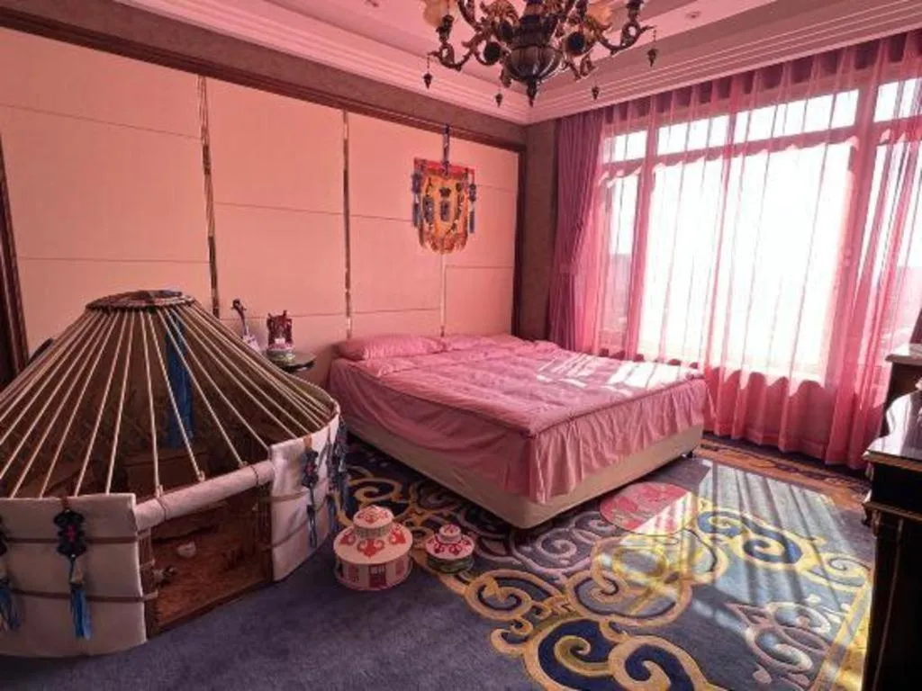 Bed in Hohhot Inner Mongolia Hotel