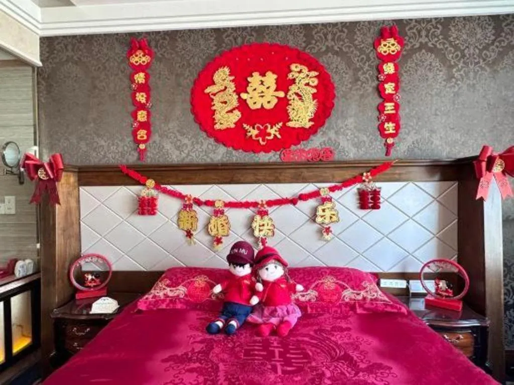 Bed in Hohhot Inner Mongolia Hotel