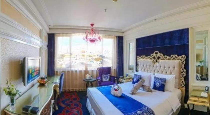 Bed in Hohhot Inner Mongolia Hotel