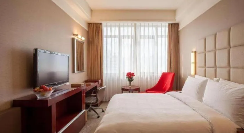 Bed in Best Western Plus Fuzhou Fortune Hotel