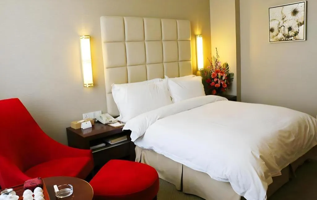 Bed in Best Western Plus Fuzhou Fortune Hotel