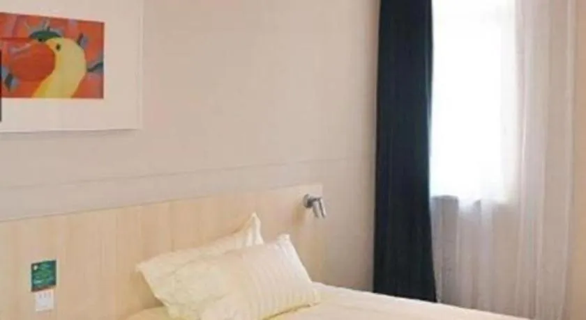 Bed in Jinjiang Inn Tianjin South Station