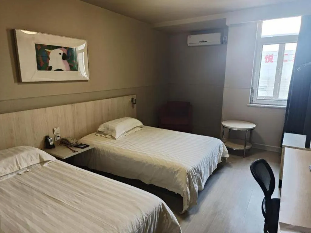 Bed in Jinjiang Inn Tianjin South Station