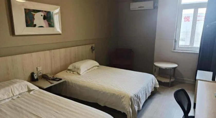 Bed in Jinjiang Inn Tianjin South Station