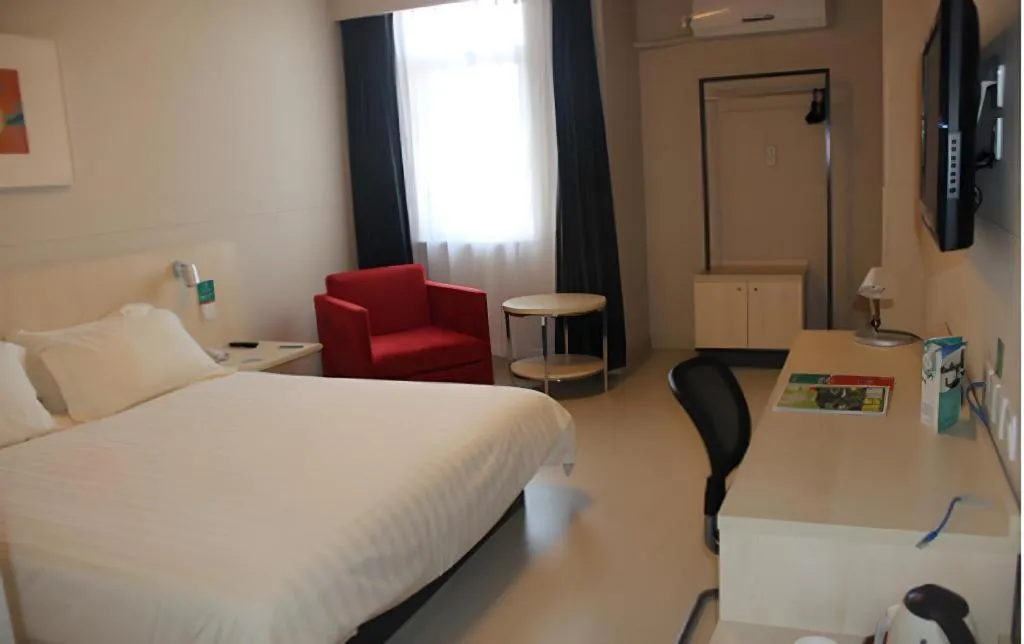 Bed in Jinjiang Inn Tianjin South Station