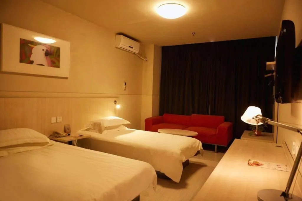 Bed in Jinjiang Inn Baotou Saihan Tara Park Youyi Street
