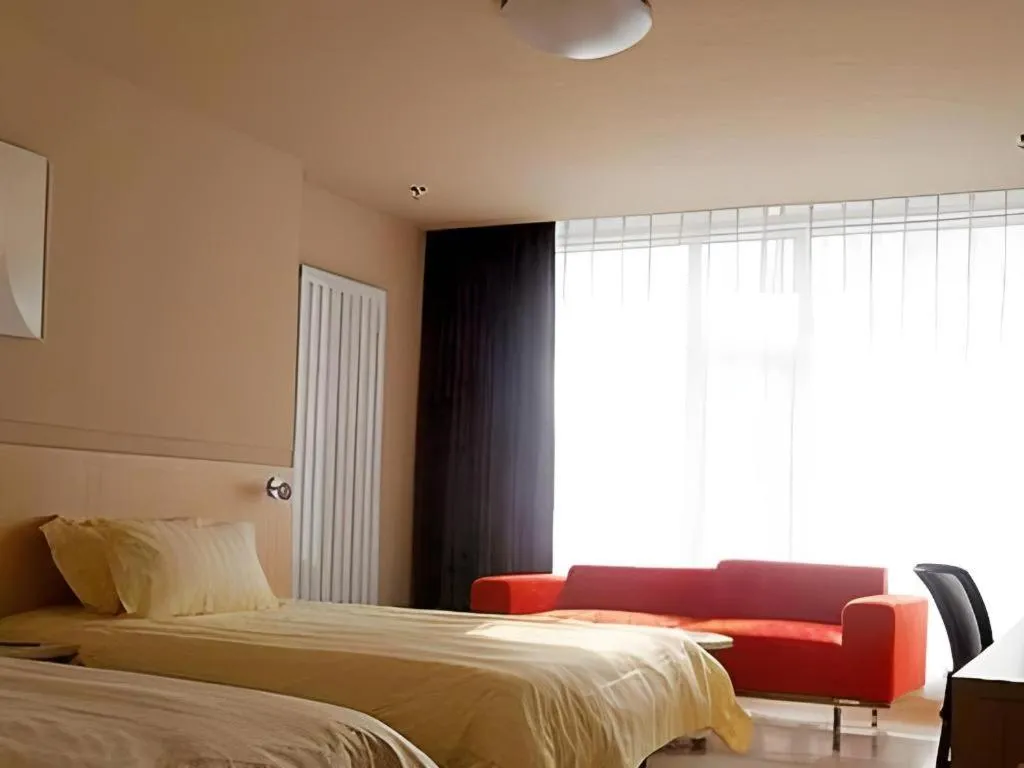 Bed in Jinjiang Inn Baotou Saihan Tara Park Youyi Street