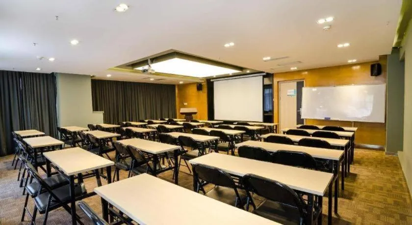 Jinjiang Inn Baotou Saihan Tara Park Youyi Street