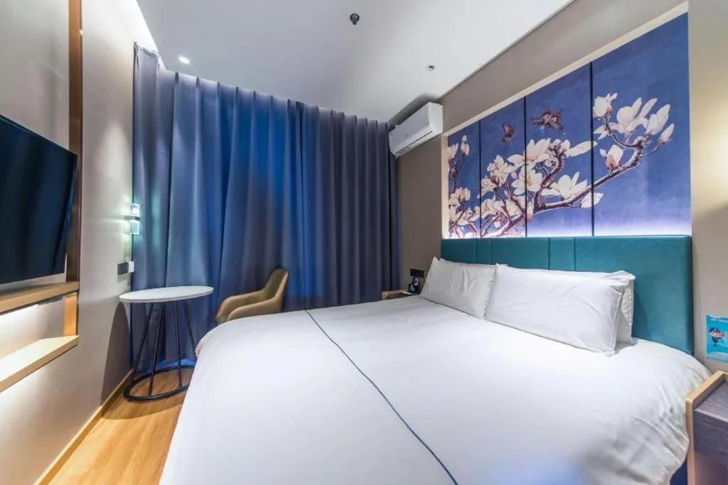 Bed in Jinjiang Inn Jinan Shimao Kuanhouli Quancheng Road