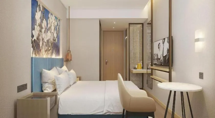 Bed in Jinjiang Inn Jinan Shimao Kuanhouli Quancheng Road