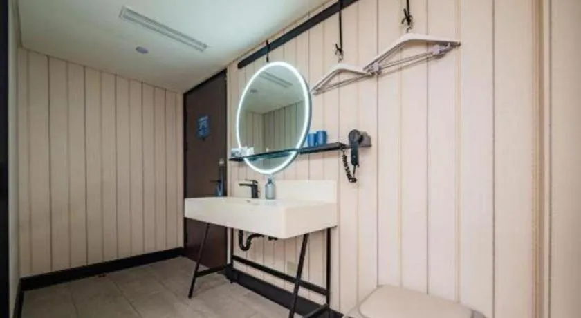 Ibis Chengdu Yongfeng Hotel