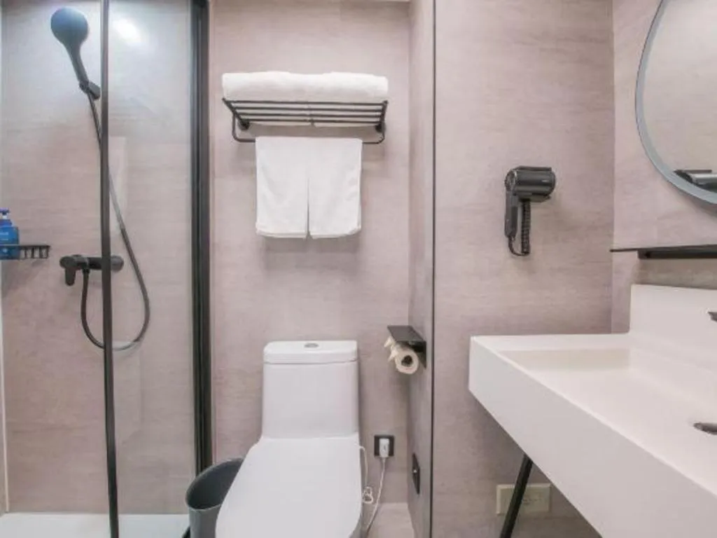 Ibis Chengdu Yongfeng Hotel