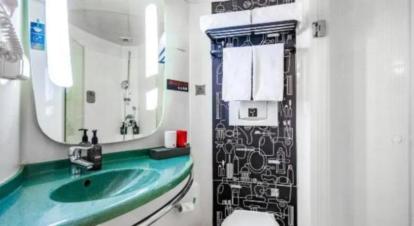 Ibis Chengdu Kehua Hotel