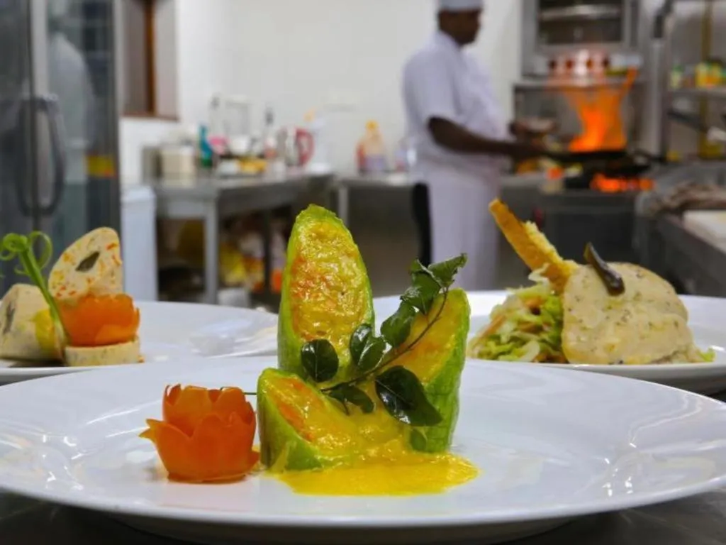 Whispering Palms Hotel