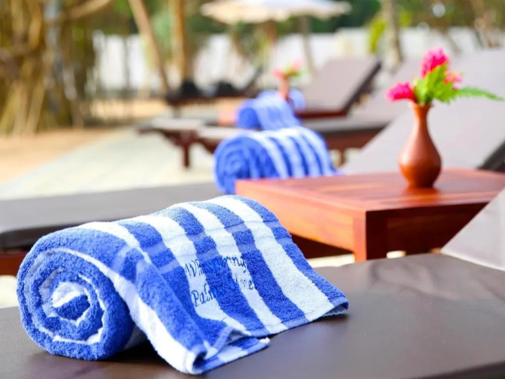 Whispering Palms Hotel