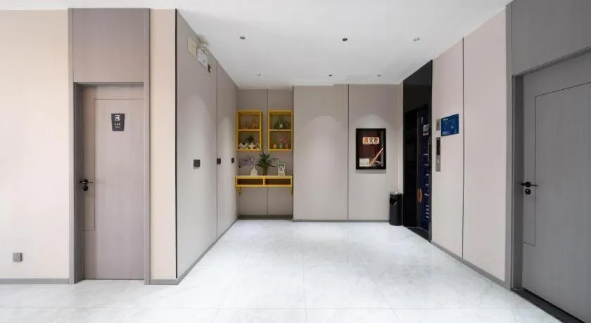 7 Days Inn Xi'an Railway Station Bus Station