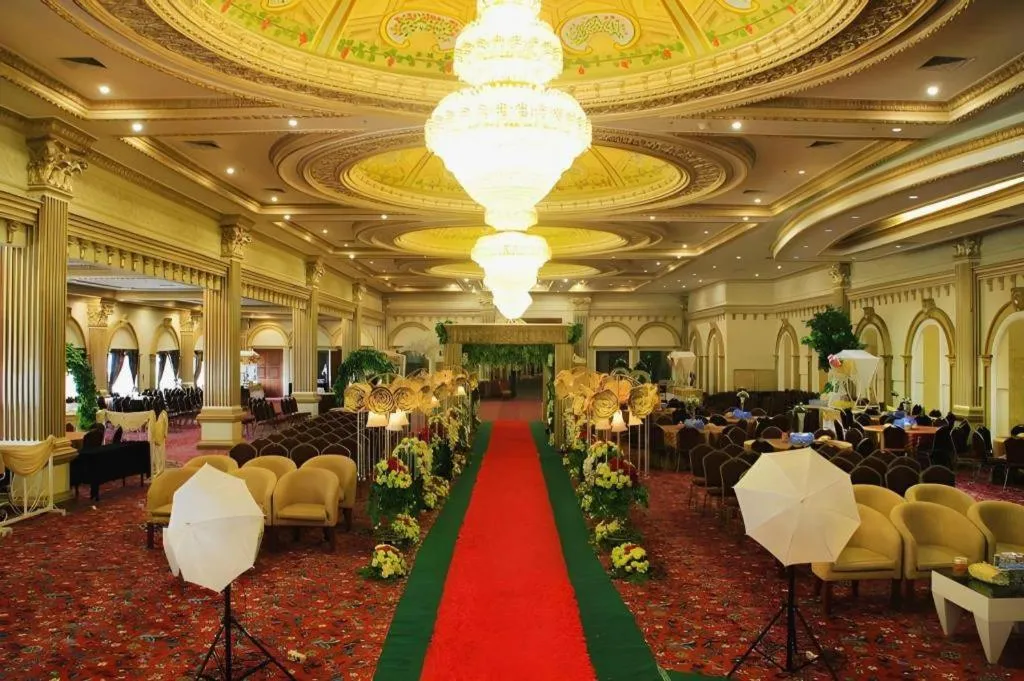 Grand Qin Hotel Syariah