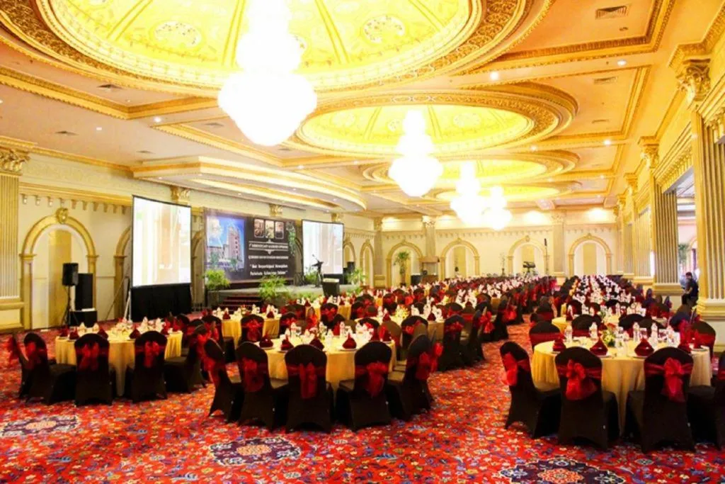 Grand Qin Hotel Syariah