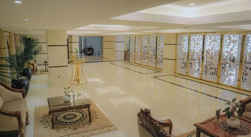 Grand Qin Hotel Syariah