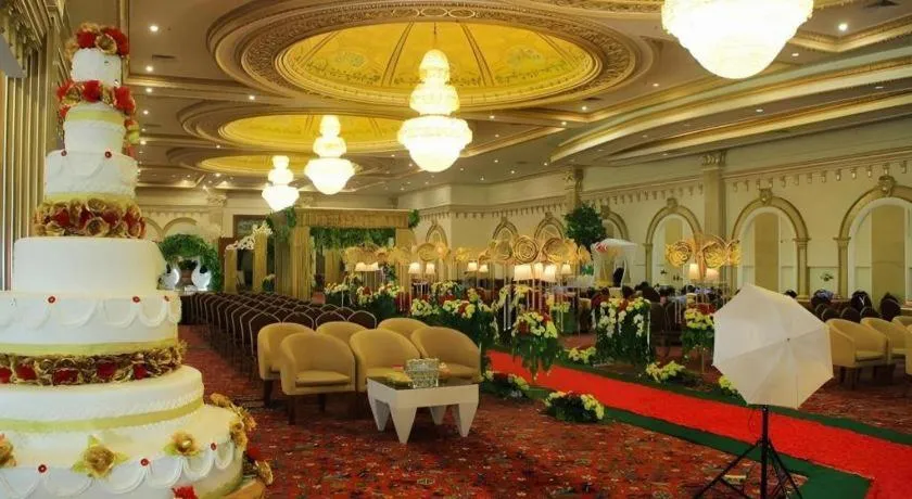 Grand Qin Hotel Syariah