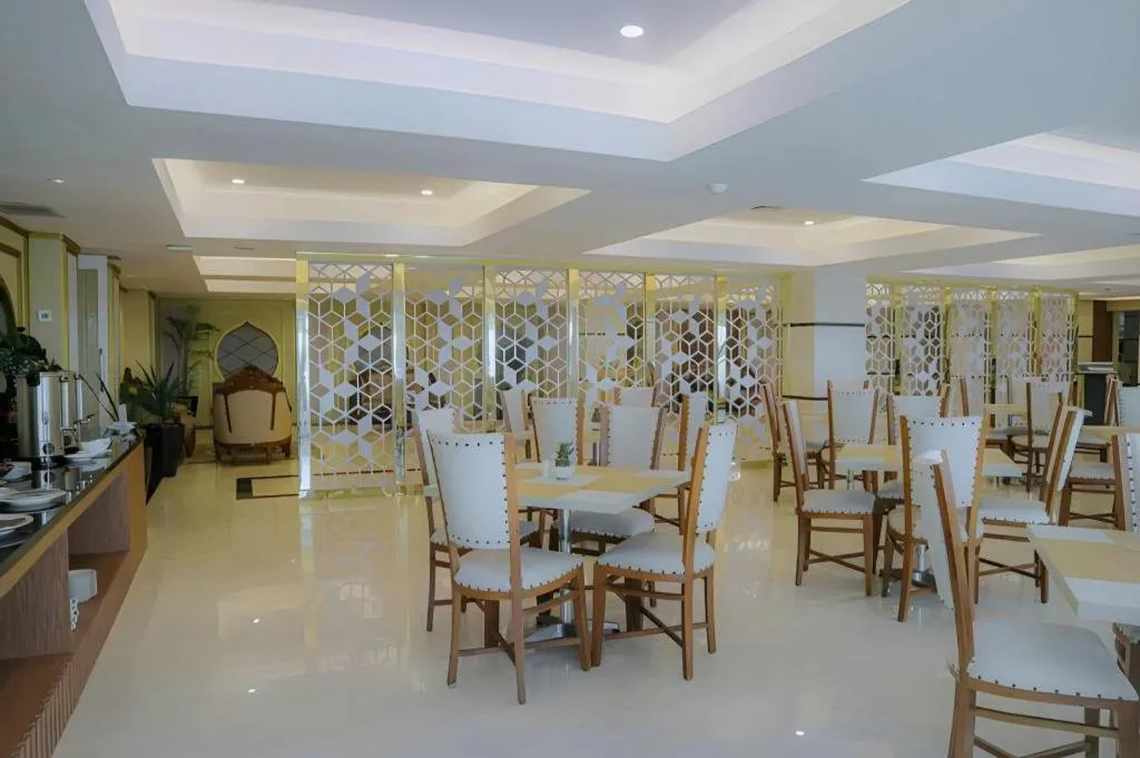 Grand Qin Hotel Syariah