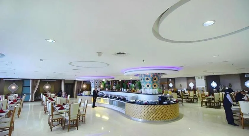 Grand Qin Hotel Syariah