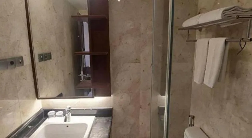 Grand Qin Hotel Syariah