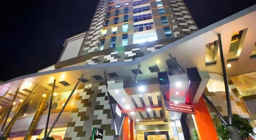 Grand Qin Hotel Syariah