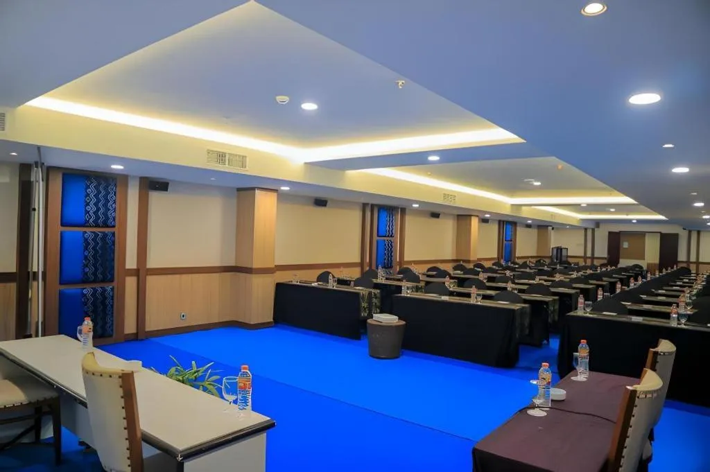 Grand Qin Hotel Syariah