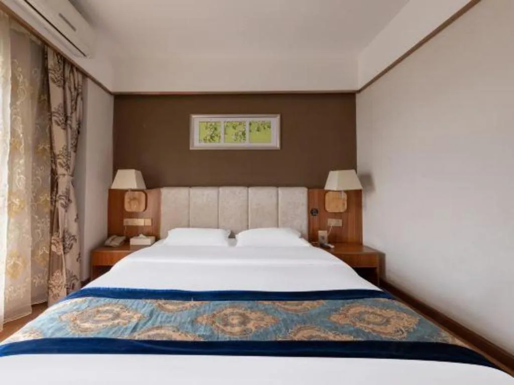 Bed in Guangzhou Junye International Hotel