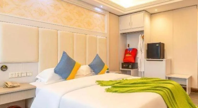 Bed in Guangzhou Junye International Hotel