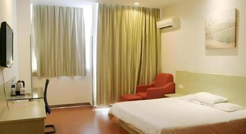 Bed in Hanting Hotel Wuxi Taihu Lake Plaza Branch