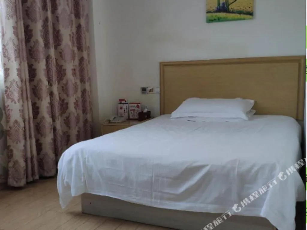 Bed in GreenTree Inn Xiangshan Transportation Center Bai Hua Road