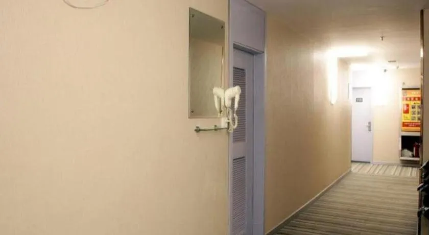 7 Days Inn Xi'an Gulou Huimin Street Chilldren's Hospital