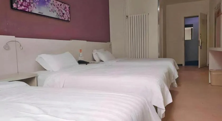 Bed in 7 Days Inn Tianjin Railway Station