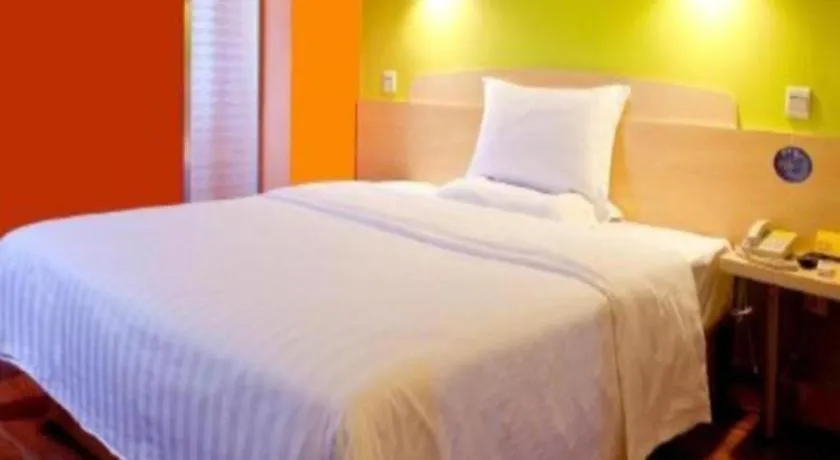 Bed in 7 Days Inn Panzhihua Fenghuang Plaza