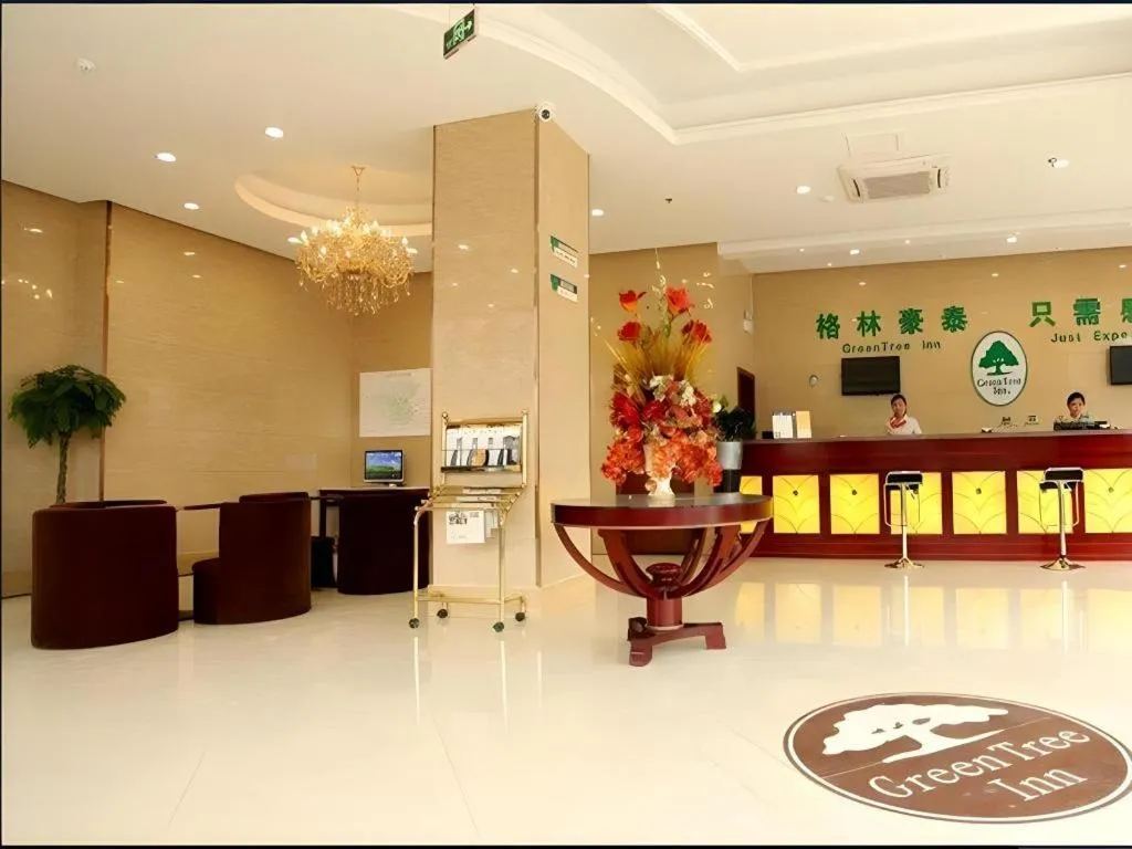 GreenTree Inn Anhui Fuyang Funan East Huaihe Road Express Hotel