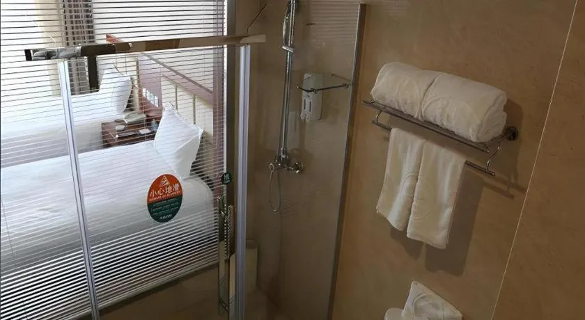 Bed in GreenTree Inn Anhui Fuyang Funan East Huaihe Road Express Hotel