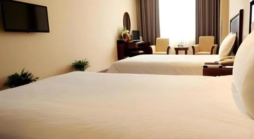 Bed in GreenTree Inn Anhui Fuyang Funan East Huaihe Road Express Hotel