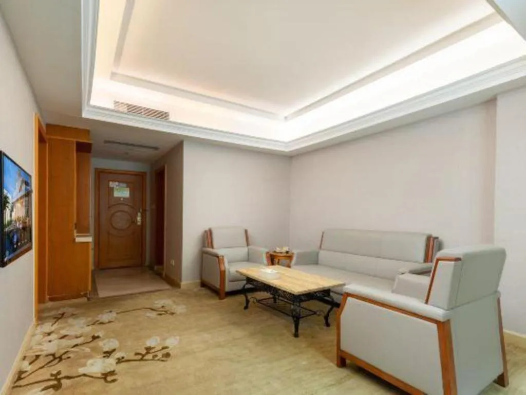 Vienna Hotel Guangzhou Luochongwei Bus Station Branch