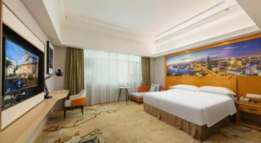 Bed in Vienna Hotel Guangzhou Luochongwei Bus Station Branch