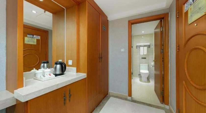 Vienna Hotel Guangzhou Luochongwei Bus Station Branch