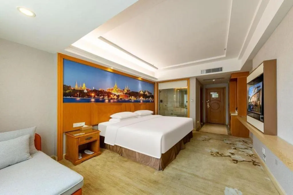 Bed in Vienna Hotel Guangzhou Luochongwei Bus Station Branch