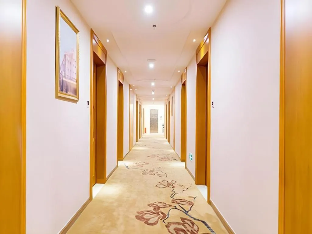 Vienna Hotel Guangzhou Luochongwei Bus Station Branch