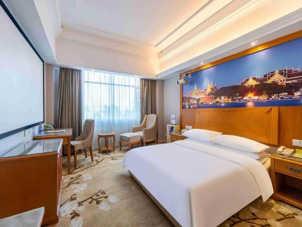 Bed in Vienna Hotel Guangzhou Luochongwei Bus Station Branch