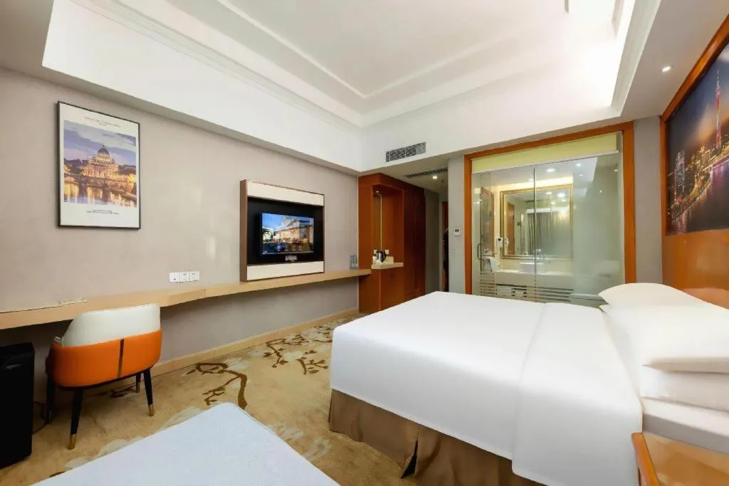 Bed in Vienna Hotel Guangzhou Luochongwei Bus Station Branch