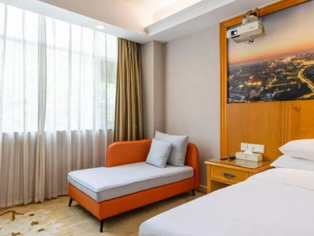 Bed in Vienna Hotel Guangzhou Luochongwei Bus Station Branch