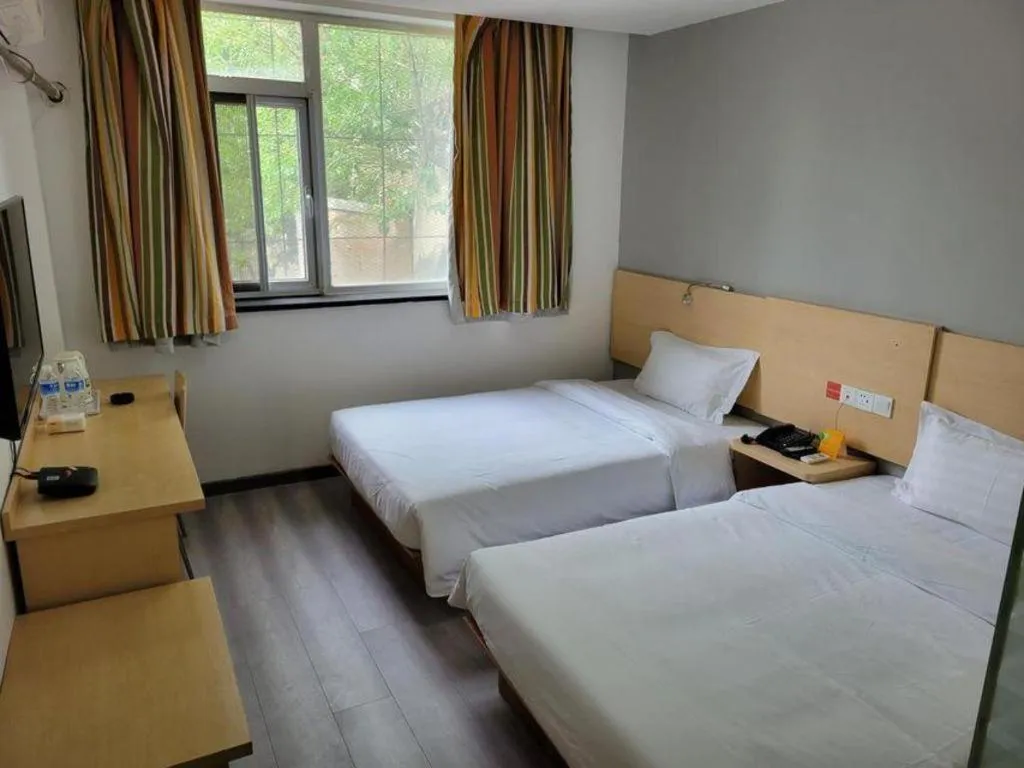 Bed in 7 Days Inn Tianjin Ancient Cultural Street Jinshiqiao Metro Station
