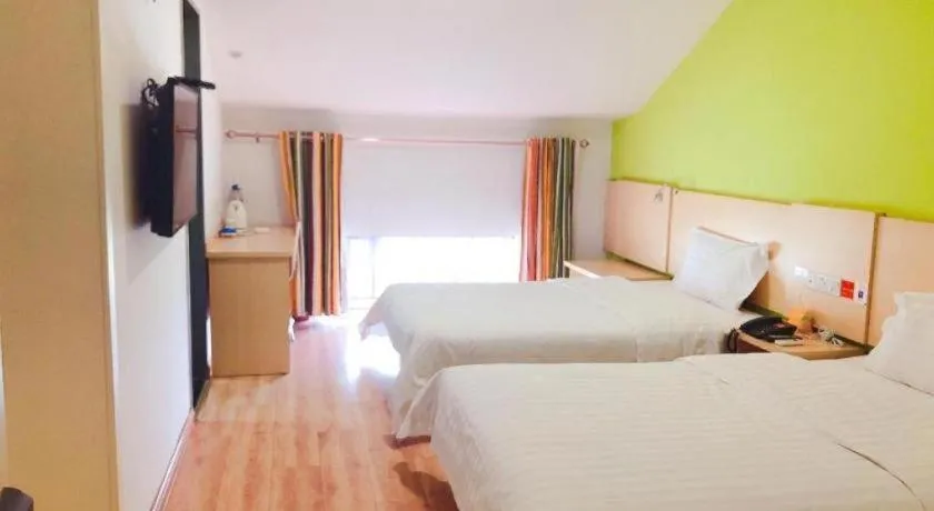 Bed in 7 Days Inn Tianjin Ancient Cultural Street Jinshiqiao Metro Station