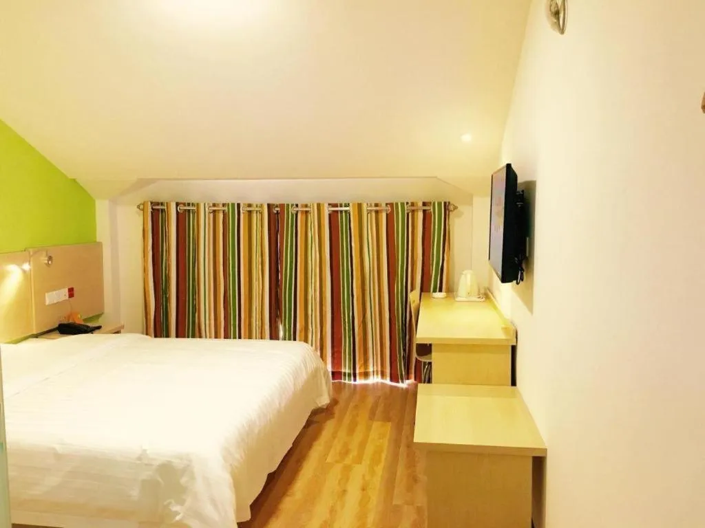 Bed in 7 Days Inn Tianjin Ancient Cultural Street Jinshiqiao Metro Station